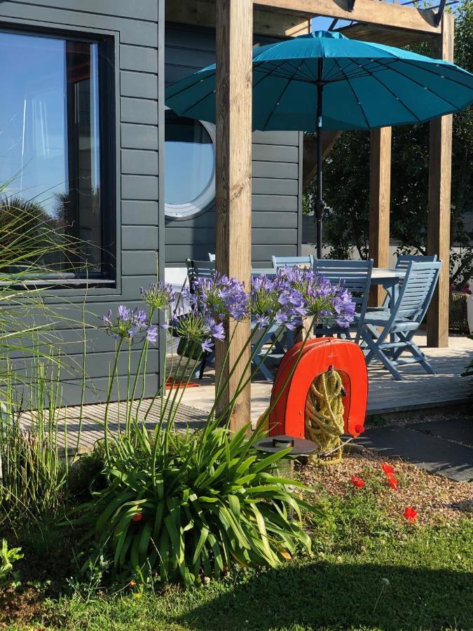 La Maison Bateau Au Bord De Mer Guissény Eksteriør bilde
